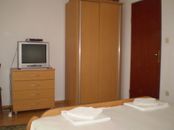p18njaaali1sja19751g47179p1h7k7.jpg