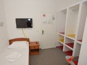 Hostel KARLOVAC, dvoulůžkov&yacute; pokoj