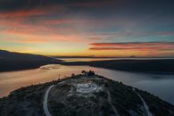 Okol&iacute; - v&yacute;lety - Rakalj - zř&iacute;cenina