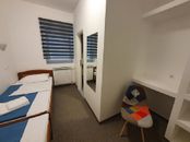 Hostel KARLOVAC, dvoulůžkov&yacute; pokoj